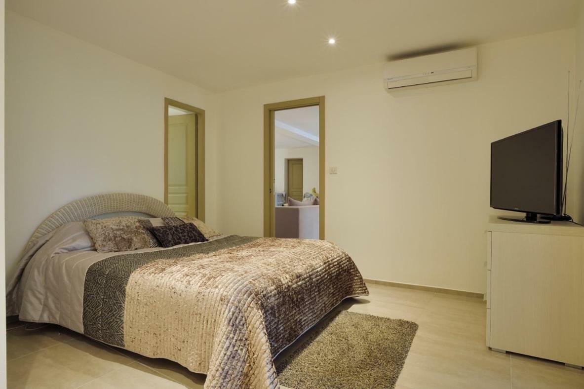 Villa Propriano بروبرِيانّو المظهر الخارجي الصورة
